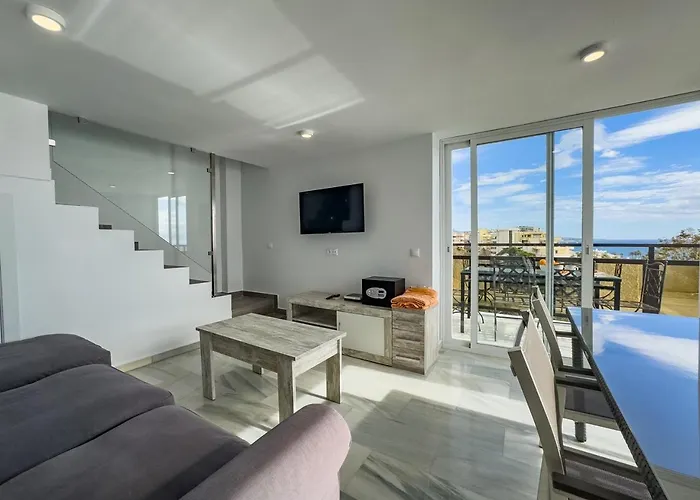 Skol 617 Beachfront Two-bedrooms Duplex With Sea Views * マルベーリャ