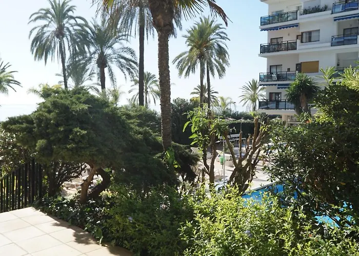 Skol 617 Beachfront Two-bedrooms Duplex With Sea Views アパート マルベーリャ