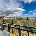 Skol 617 Beachfront Two-bedrooms Duplex With Sea Views