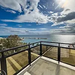 Skol 617 Beachfront Two-bedrooms Duplex With Sea Views Διαμέρισμα