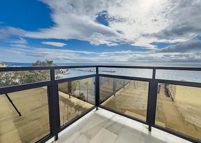 Skol 617 Beachfront Two-bedrooms Duplex With Sea Views *