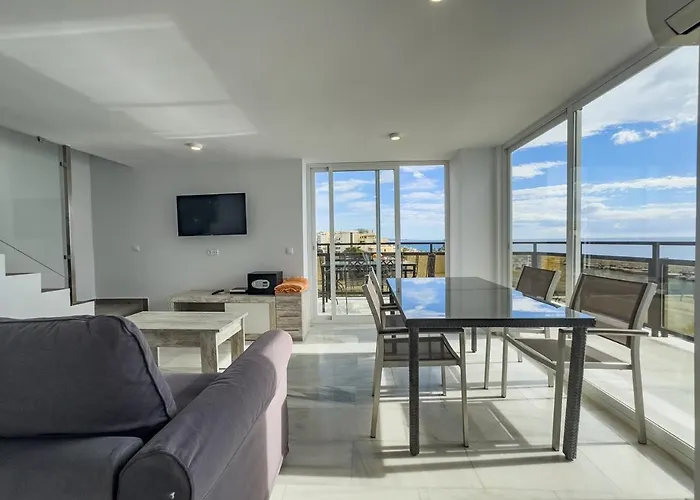 Skol 617 Beachfront Two-bedrooms Duplex With Sea Views Apartament