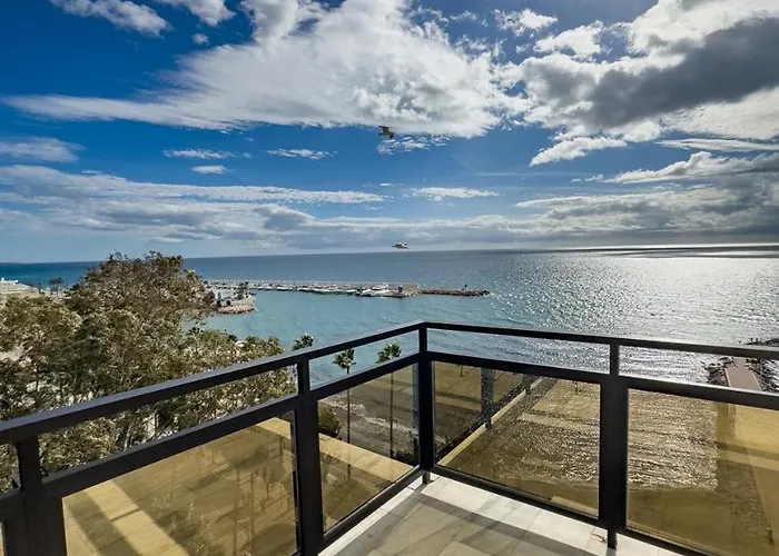 Skol 617 Beachfront Two-bedrooms Duplex With Sea Views 아파트