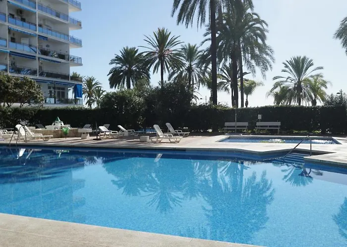 아파트 Skol 617 Beachfront Two-bedrooms Duplex With Sea Views 마르베야