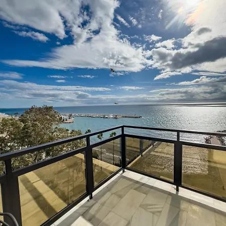 Skol 617 Beachfront Two-bedrooms Duplex With Sea Views شقة