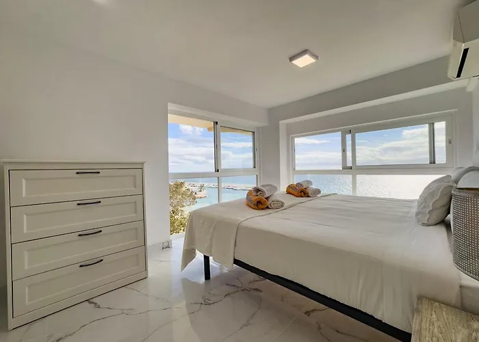 Skol 617 Beachfront Two-bedrooms Duplex With Sea Views Marbella